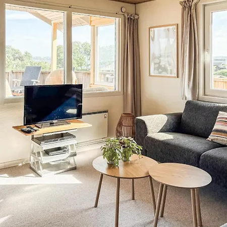 3 Bedroom Lovely In Tatil Evi Aabenraa