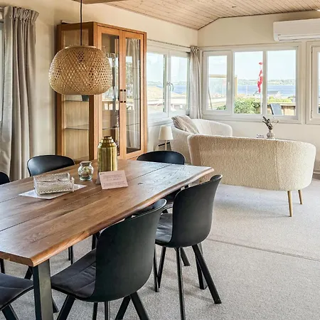 Semesterbostad 3 Bedroom Lovely In Aabenraa