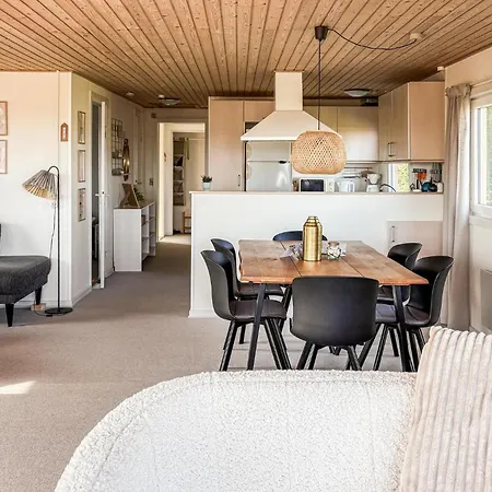 3 Bedroom Lovely In Tatil Evi Aabenraa