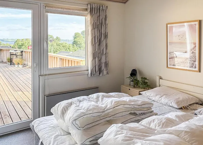 3 Bedroom Lovely In *